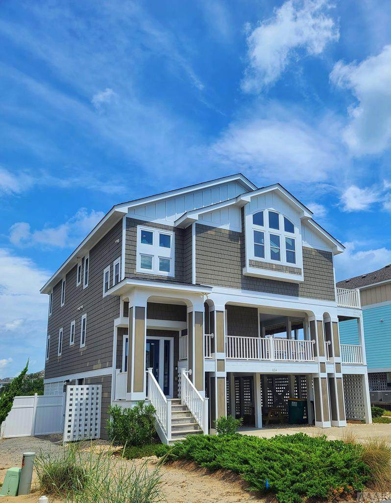 631 Pampas Court - Photo 1