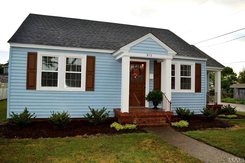 913 Maple Street - Photo 1