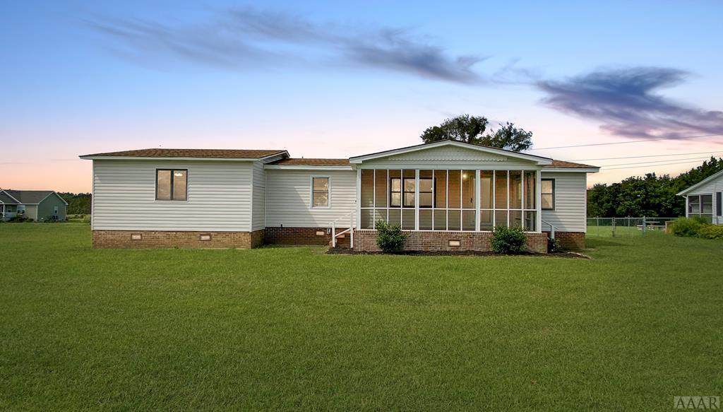 989 Waterlily Road - Photo 1