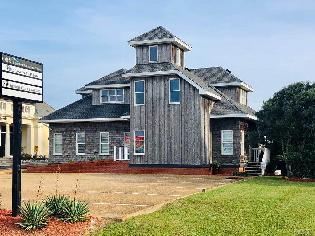 111 Carlton Avenue - Photo 1