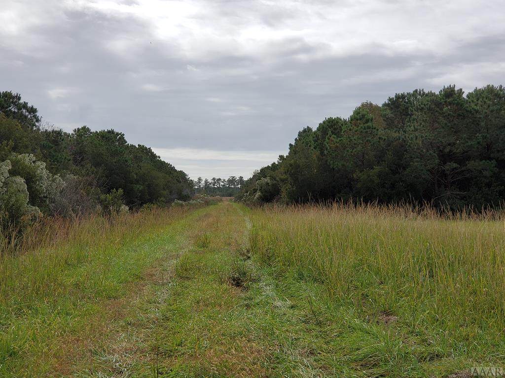 202 Marina Drive - Photo 1