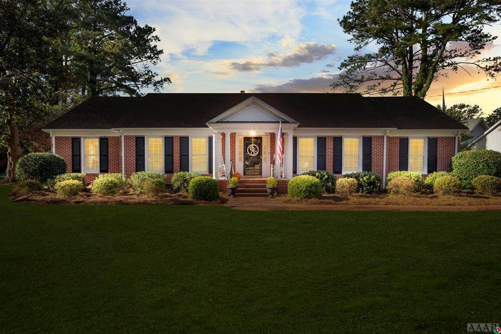 1411 Crescent Drive - Photo 1