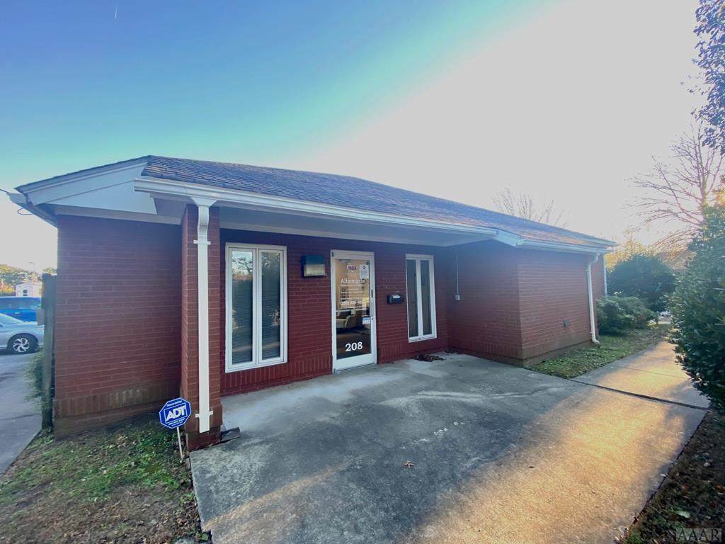 208 Hastings Lane - Photo 1