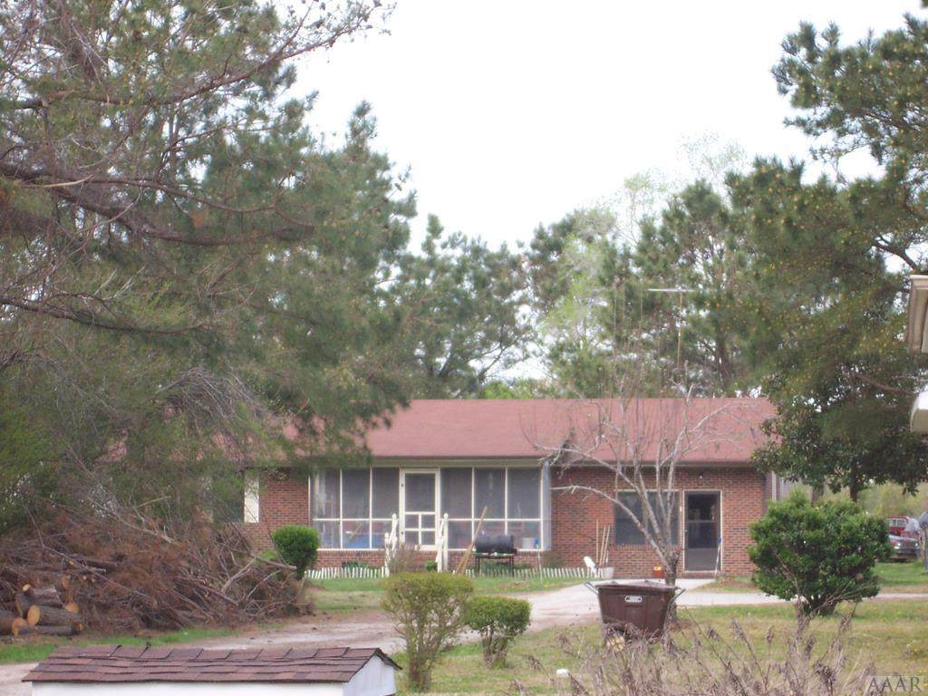 194 Northeast Drive - Photo 1
