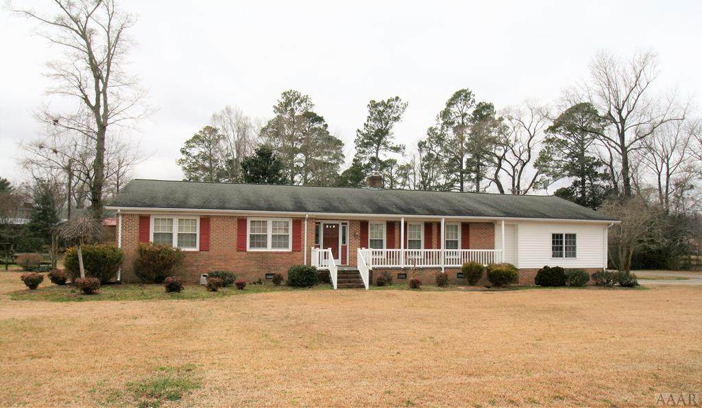 314 Hampton Drive - Photo 1