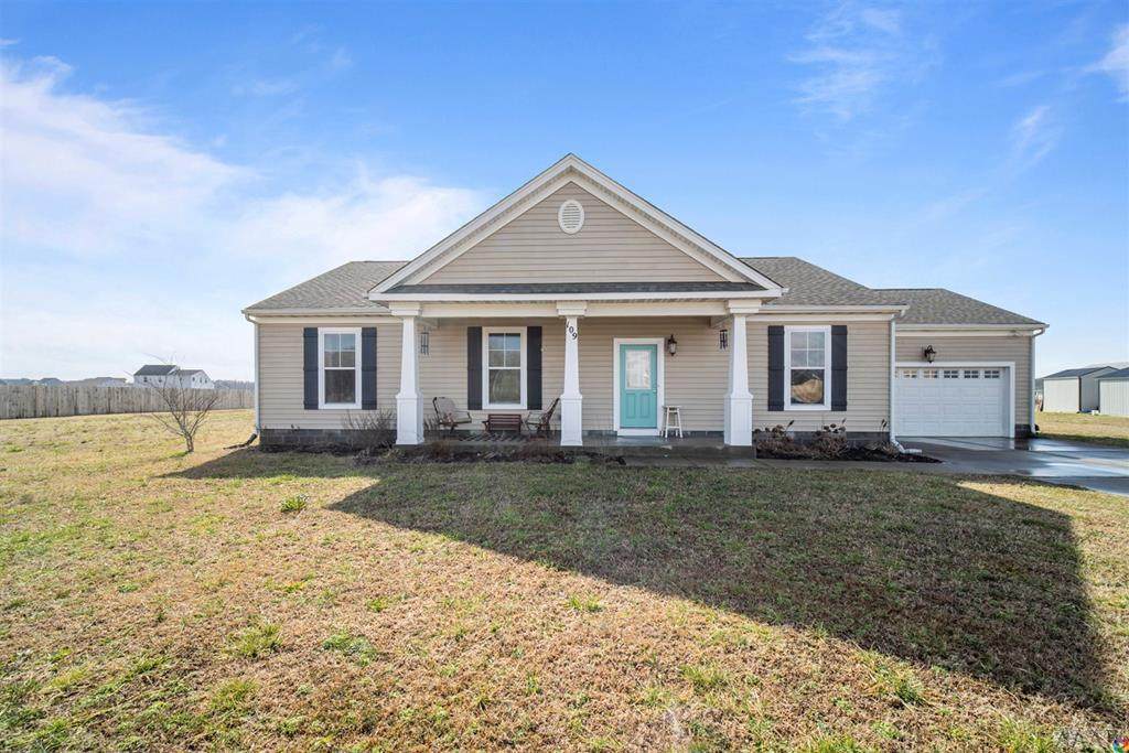 109 Red Maple Drive - Photo 1