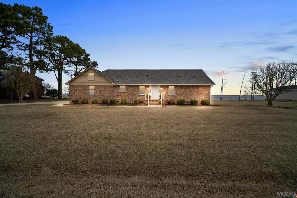 1024 Bateman Drive - Photo 1