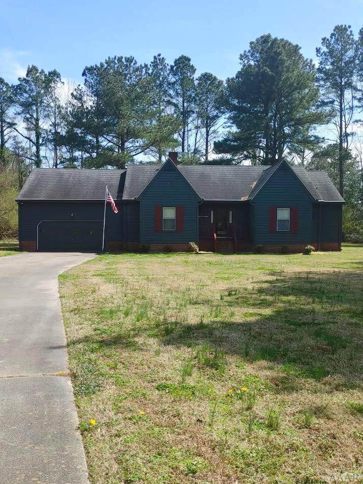 107 Holly Drive - Photo 1