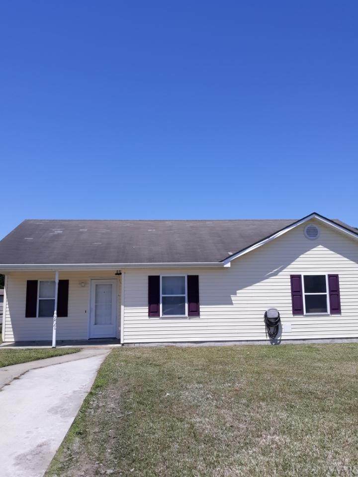 203 Springvale Street - Photo 1