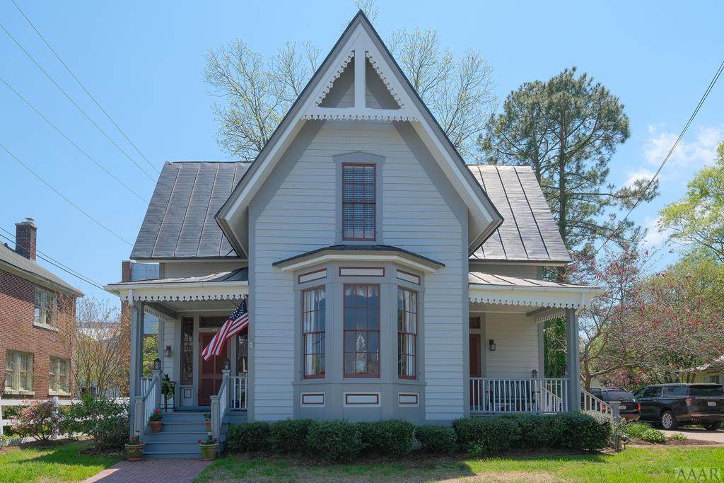 105 Queen Street - Photo 1