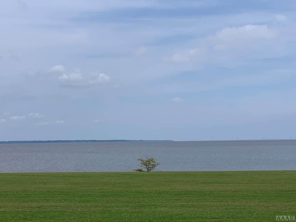 109 Queensview Court - Photo 1