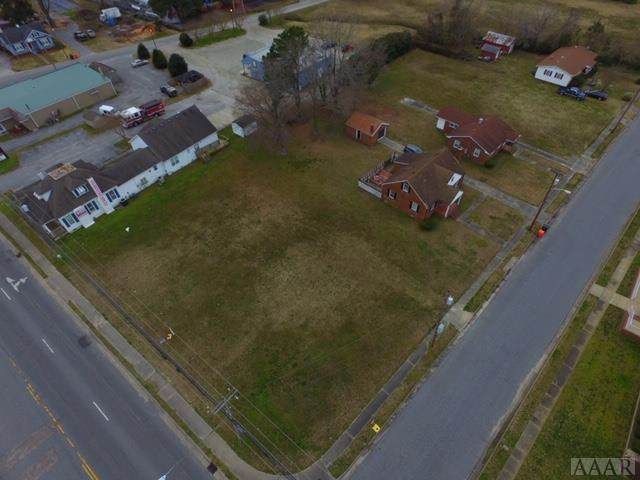 700 Ehringhaus Street - Photo 1