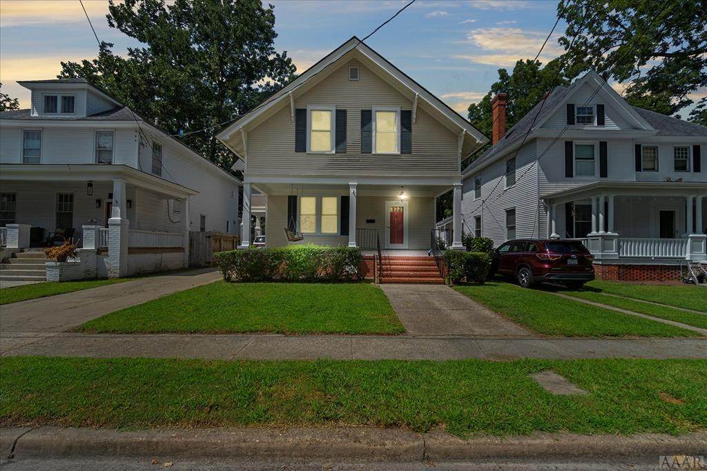 107 Selden Street - Photo 1