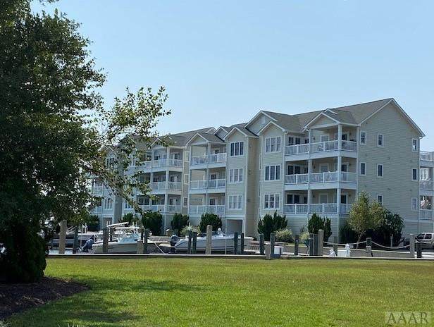 413 Captains Cove - Photo 1