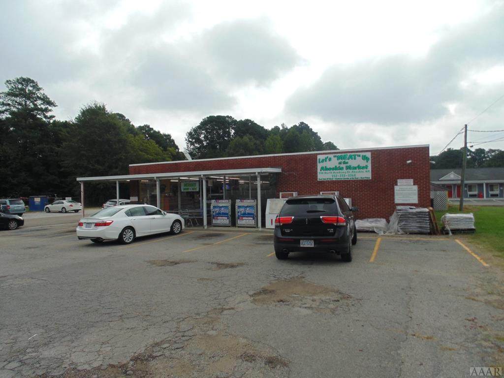 710 Academy Street - Photo 1
