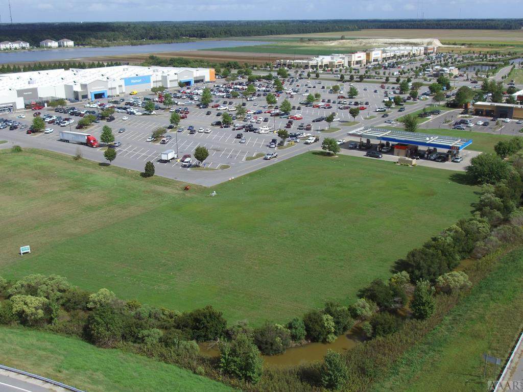 117 Commercial Boulevard - Photo 1