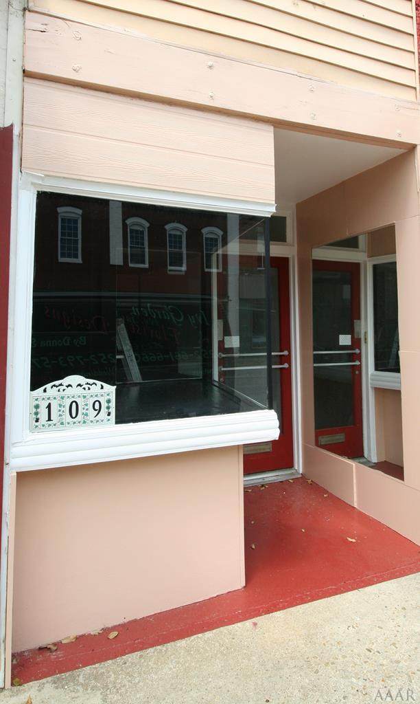 109 Water Street - Photo 1