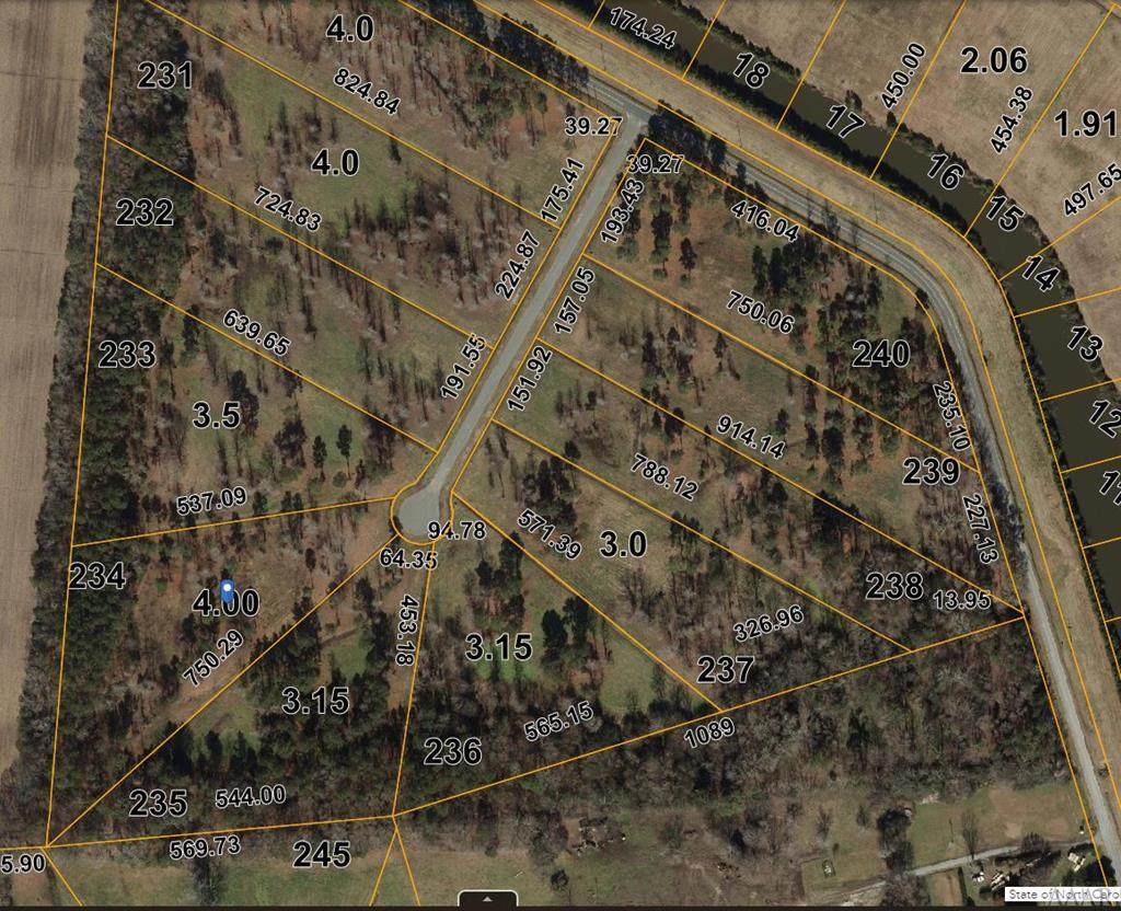 234 Stork St - Photo 1