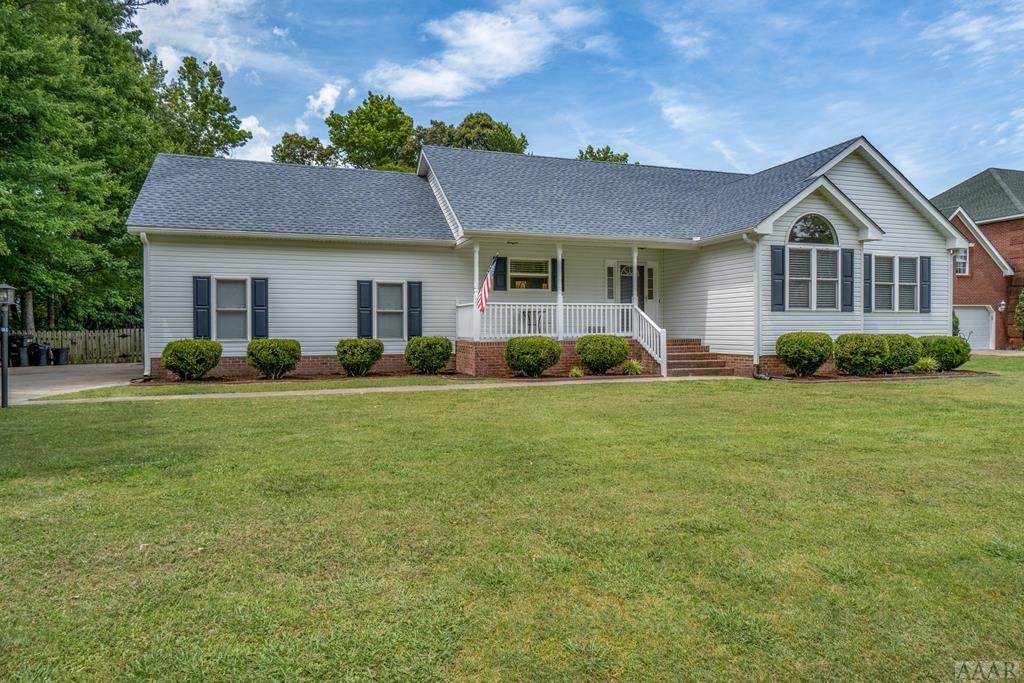 132 Elizabeth Circle - Photo 1