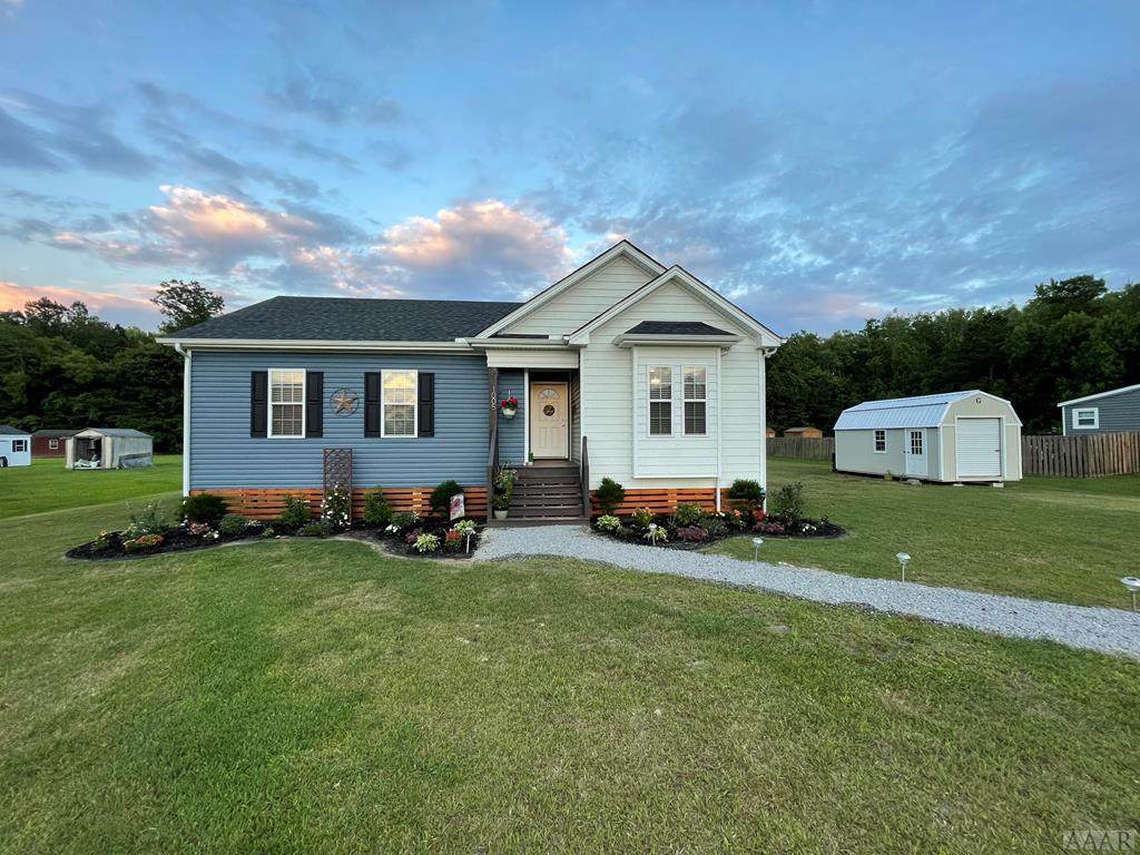 1005 Lindsay Court - Photo 1