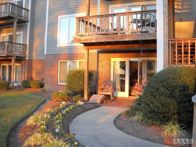 415 Albemarle Blvd - Photo 1
