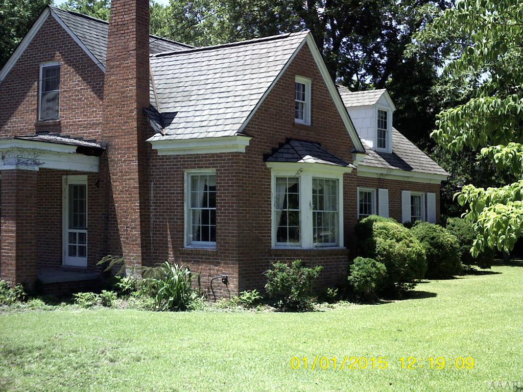 404 Sterlingworth Street - Photo 1