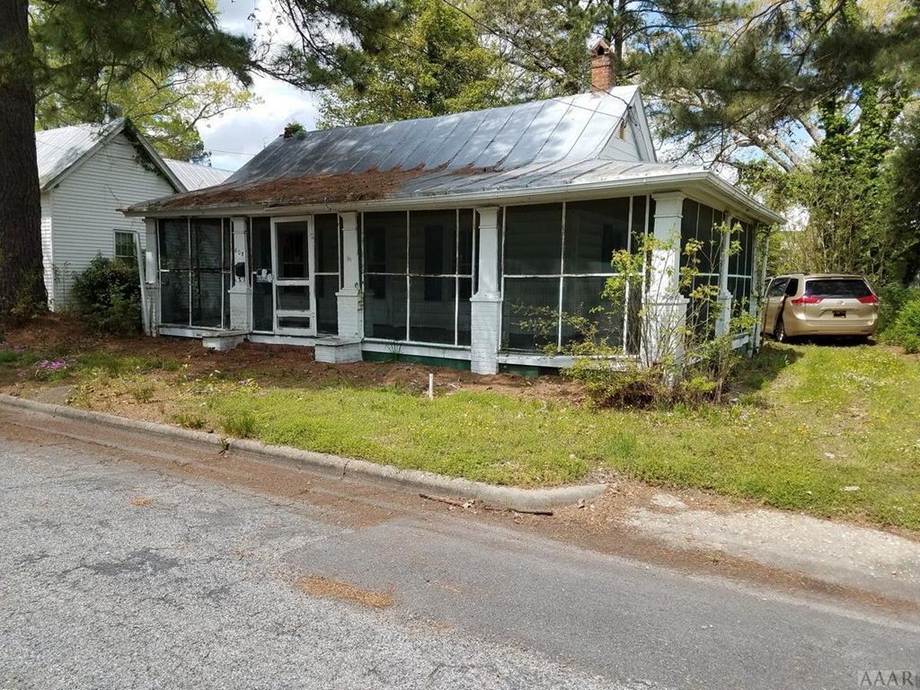 608 Pennsylvania Avenue - Photo 1