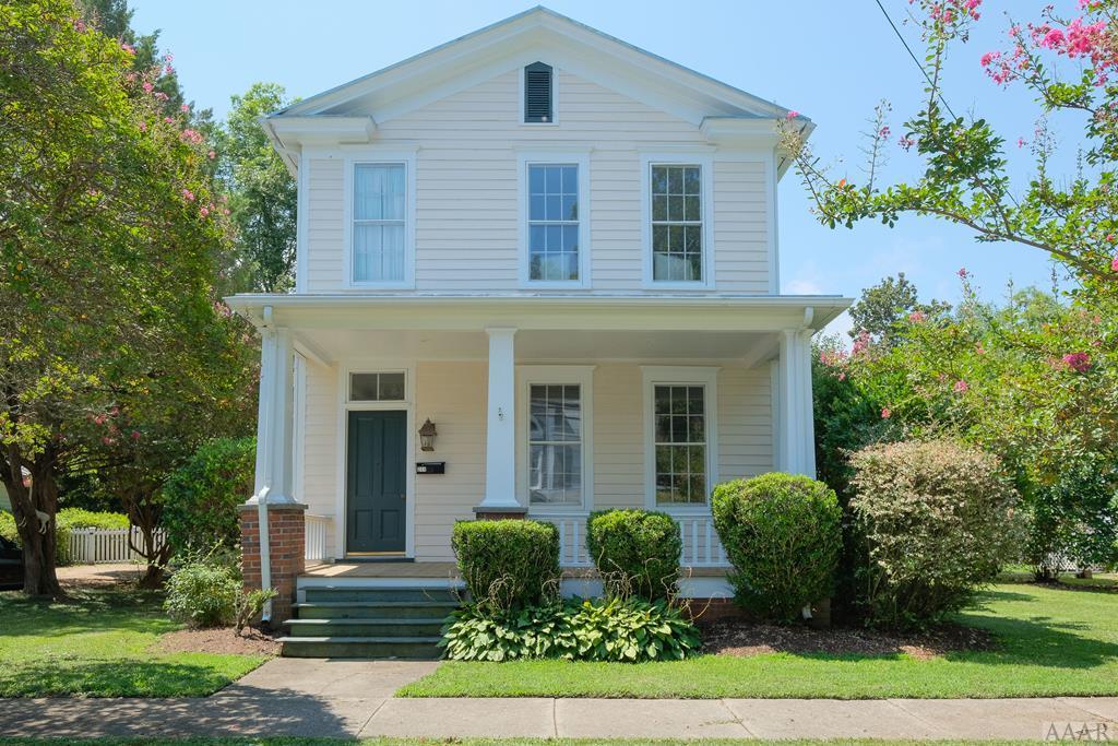211 Queen Street - Photo 1