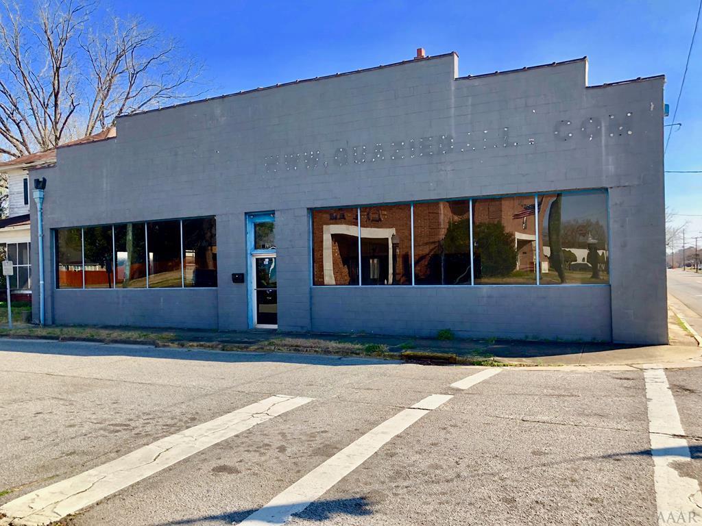 301 Bonnoer Street - Photo 1