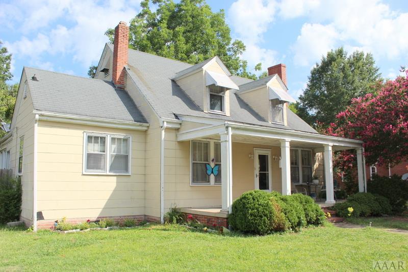 909 Broad Street - Photo 1