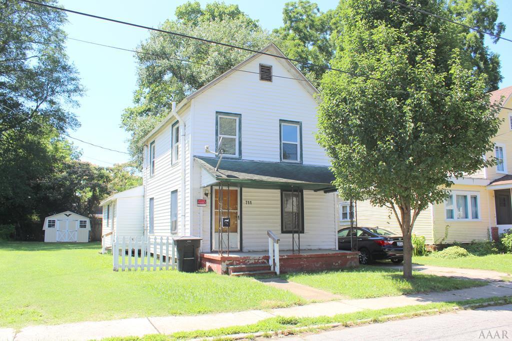 711 Greenleaf Street - Photo 1
