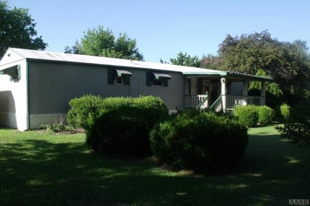 110 Edgewater Drive - Photo 1