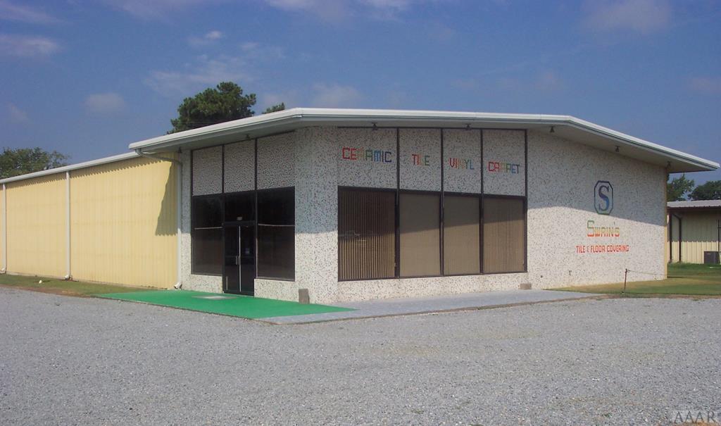 2112 Hwy 13 - Photo 1