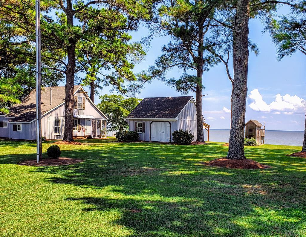 122 Soundside Drive - Photo 1