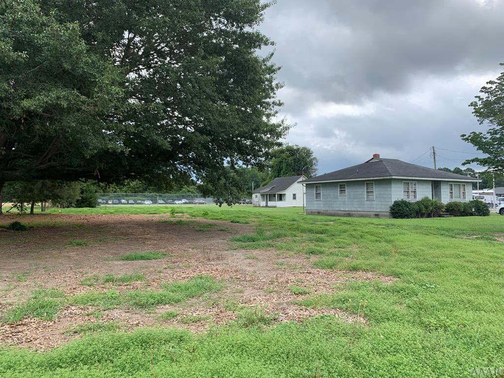 1324 Road Street - Photo 1