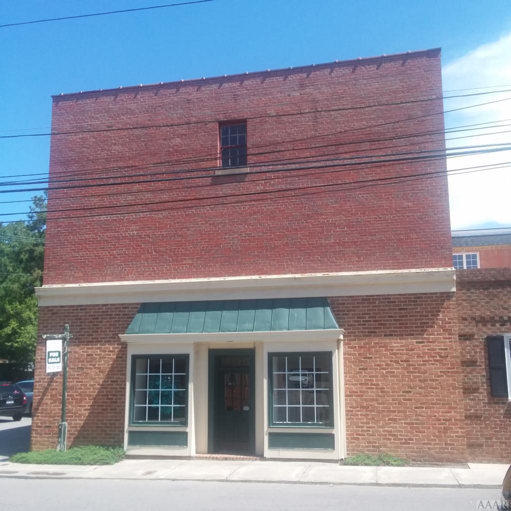 102 Eden Street - Photo 1