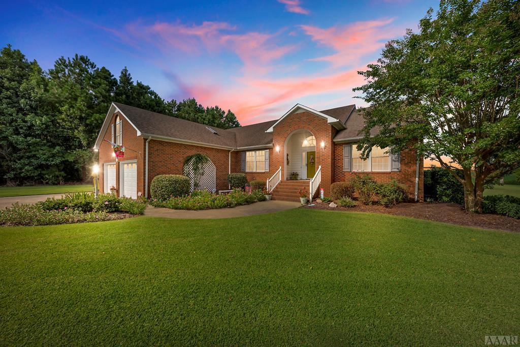101 Russell Drive - Photo 1