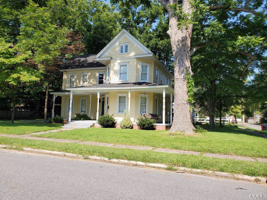 701 Raleigh St - Photo 1
