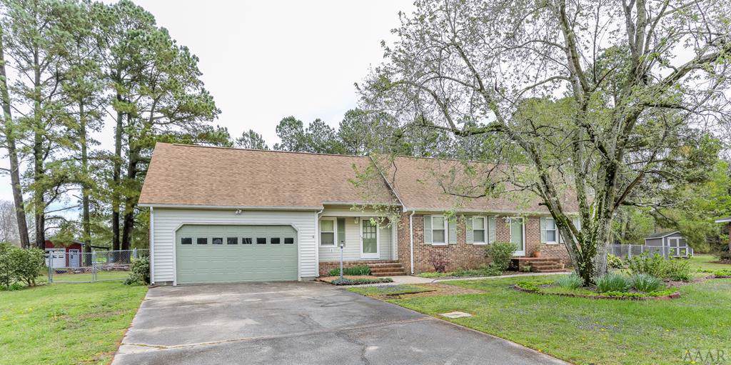 420 Hickory Drive - Photo 1