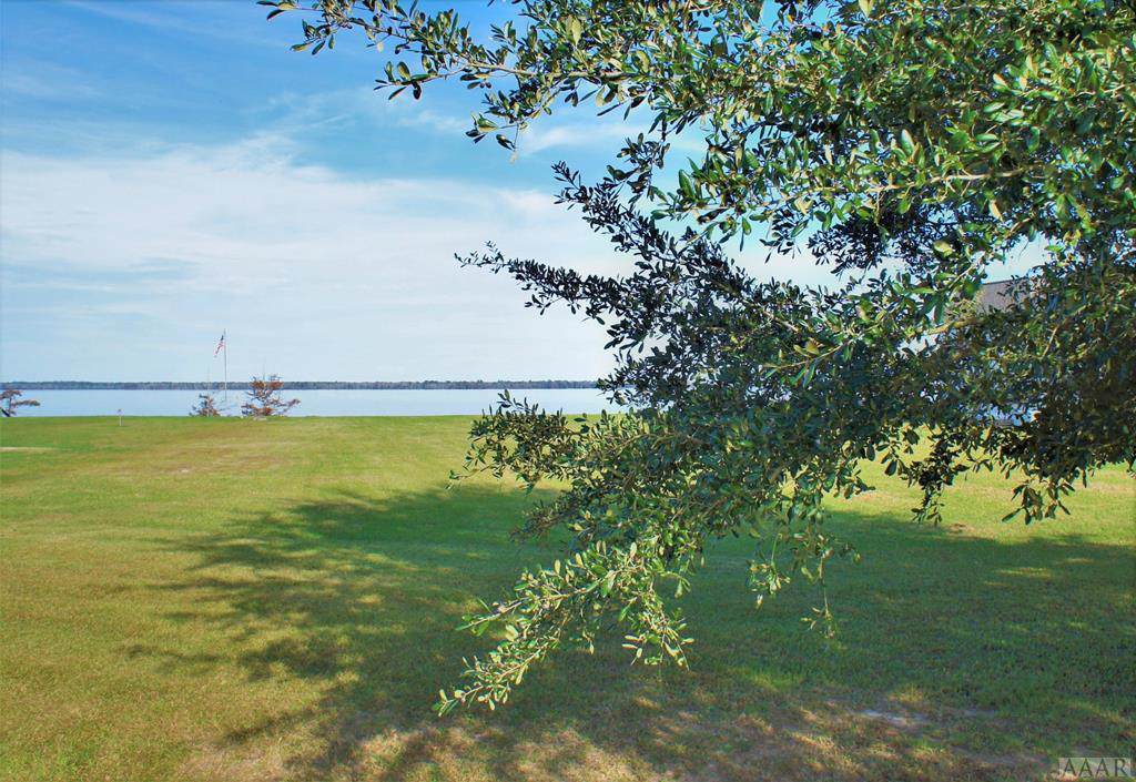 124 North Shore Drive - Photo 1