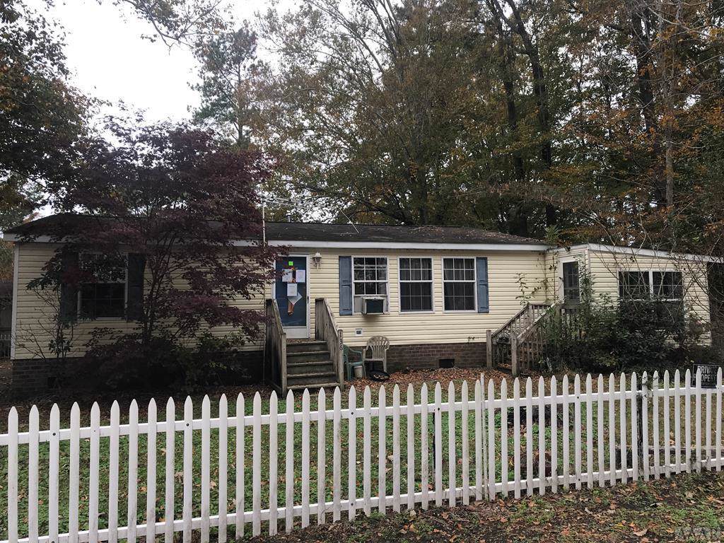 136 Treasure Lane - Photo 1