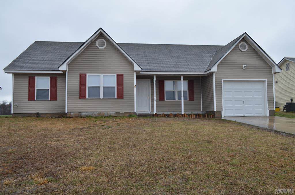 401 Kristin St - Photo 1