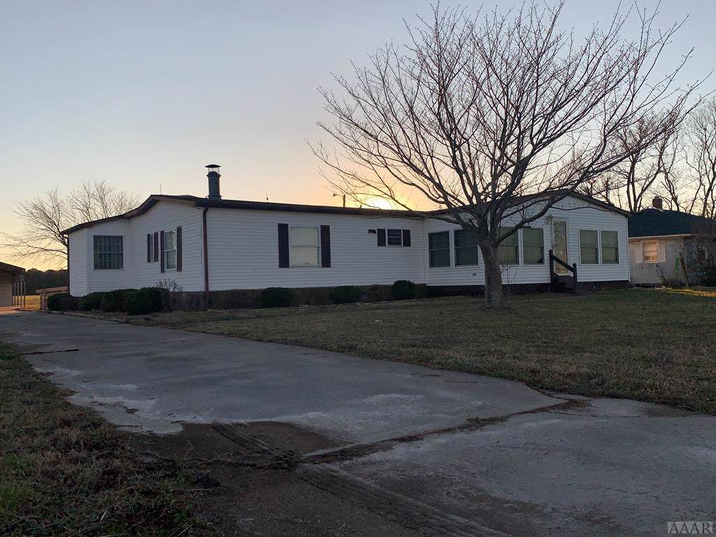 1446 Soundneck Road - Photo 1