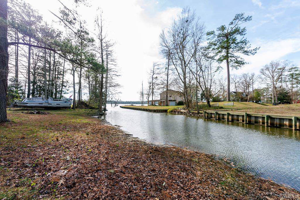 116 Beech St - Photo 1