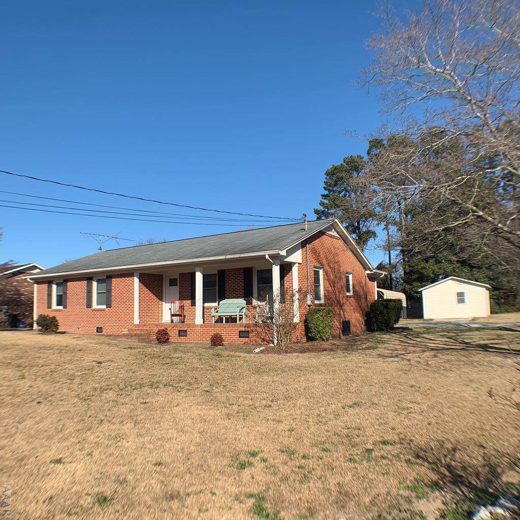 109 Roberts Road - Photo 1