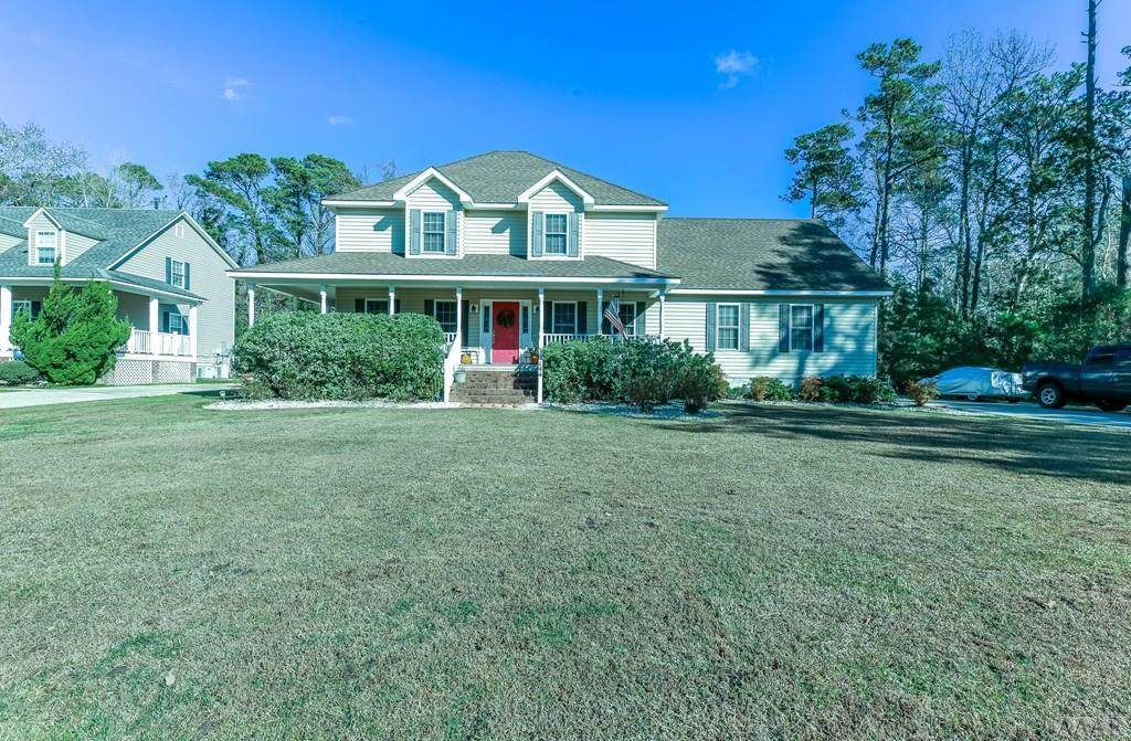 144 Sherwood Drive - Photo 1
