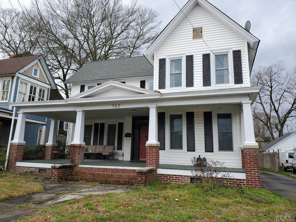 705 Road Street - Photo 1