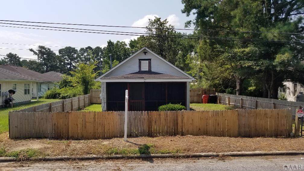 807 Bunnells Ave - Photo 1