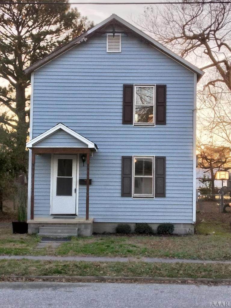 811 Beech St - Photo 1