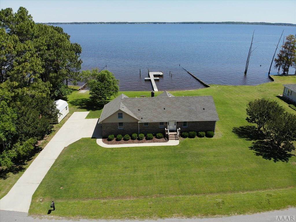 1024 Bateman Drive - Photo 1